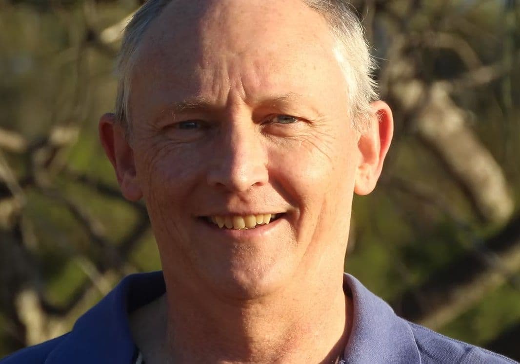 Dr Alisdair McGrouther
